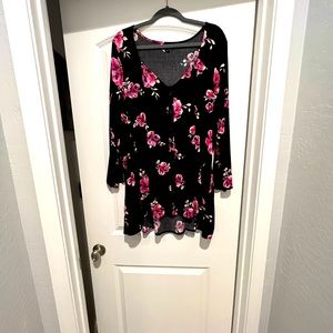 Torrid black floral long sleeve